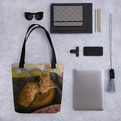 A flat lay arrangement featuring the bespoke pet art tote bag alongside lifestyle accessories. High-quality personalized gifts designed specifically for the devoted parent.
